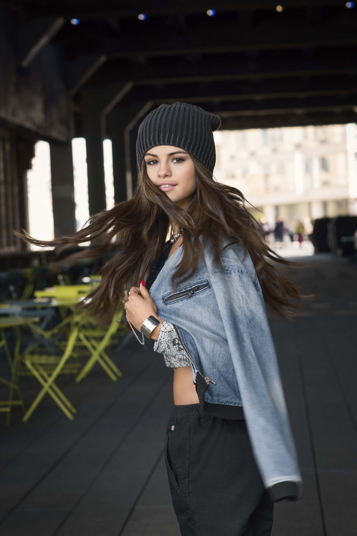 selena gomez adidas neo