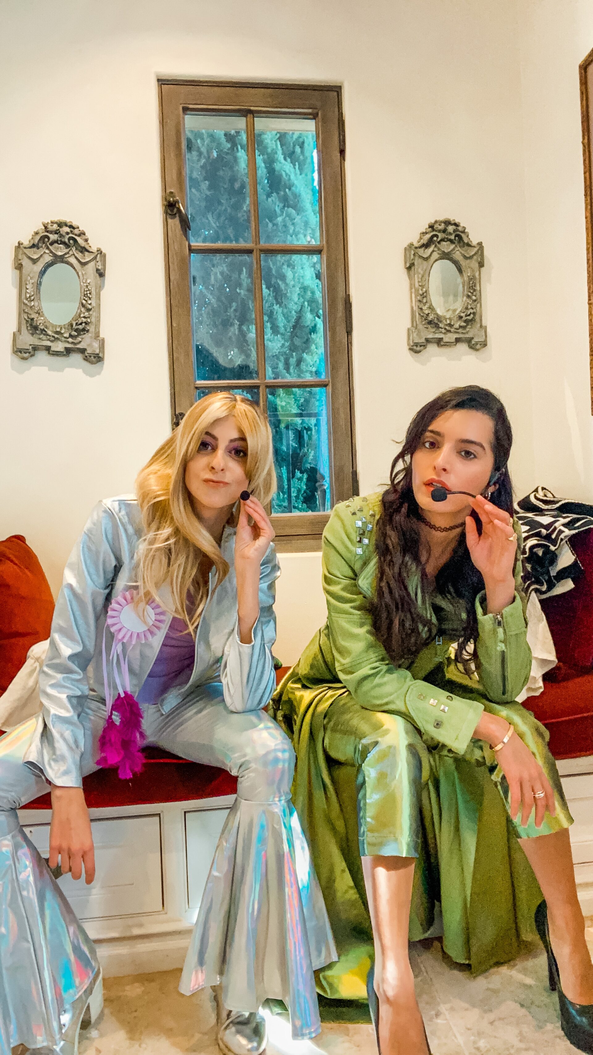 Recreate The Lizzie McGuire Isabella Costume! Elaine Chaya